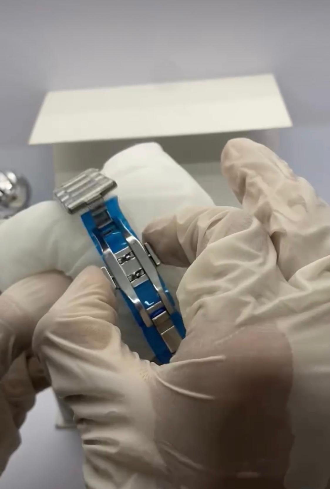 Patek Philippe Luxury Watch – Blue Dial